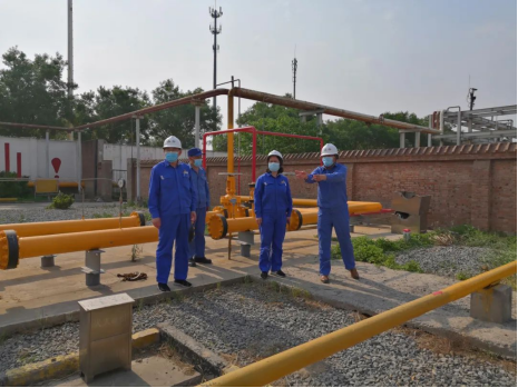努力圖樹立,庶幾終有成——記燃?xì)馐聵I(yè)部CNG加氣站進氣管道改造