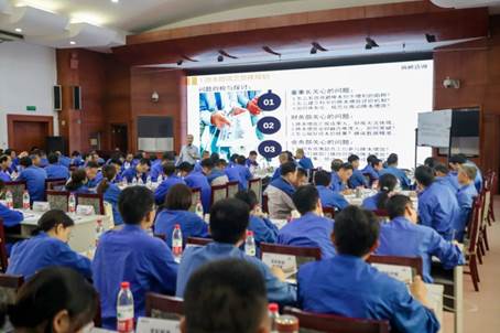 挑戰降本至高點，實現增效新里程——安彩高科開展降本增效專題培訓活動